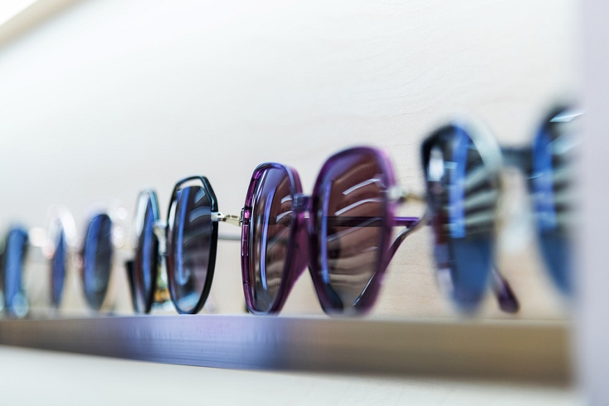 What Drives Impulse Purchases in Fashion Retail?
